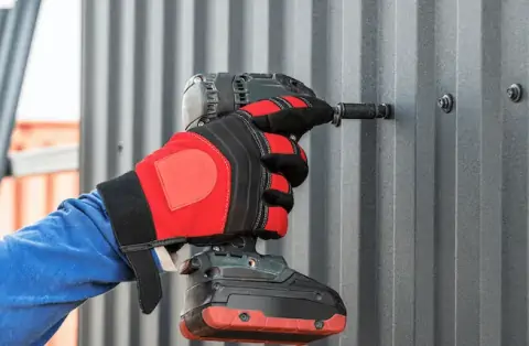 Travaux de zinguerie - Villaines-la-Gonais